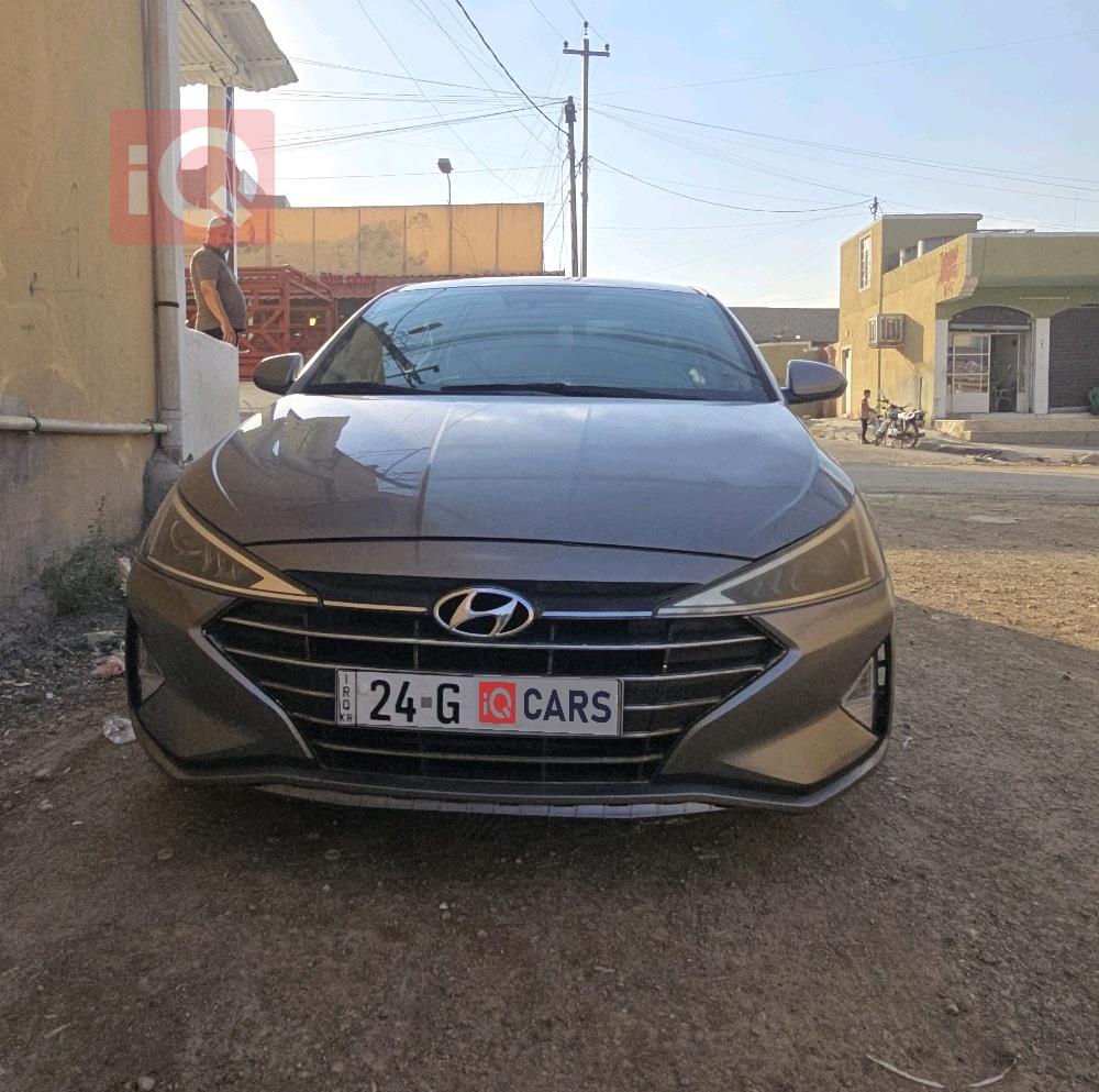 هيونداي النترا